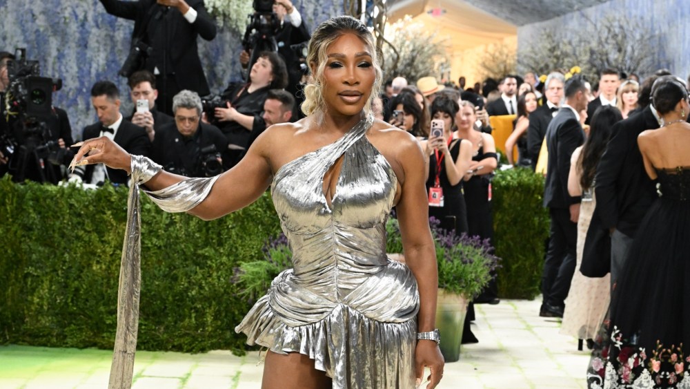 Serena Williams wears Marc Jacobs at the 2026 Met Gala.